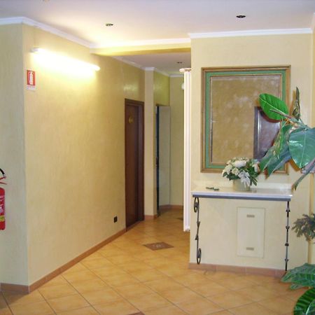 Hotel Fontana Rubiera Buitenkant foto